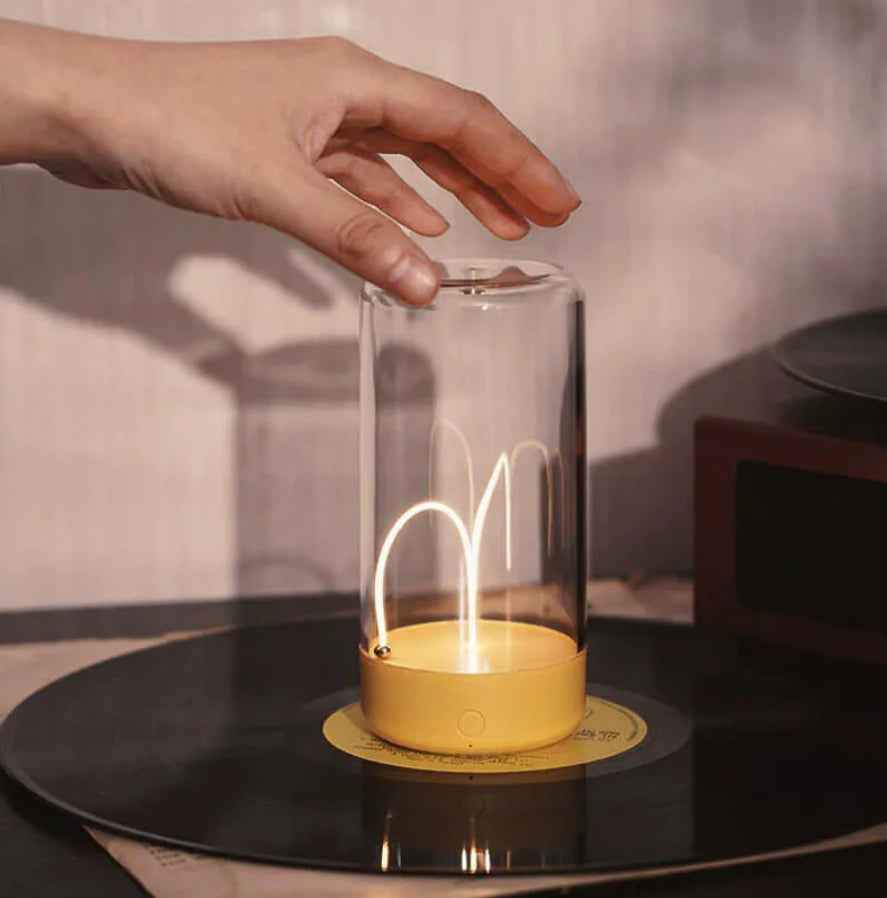 Magnetic Line Table Lamp