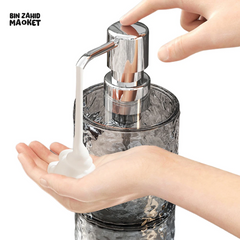 LUXURY TRANSPARENT SOAP DISPENSER BOTTLE โ REUSABLE HAND PUMP FOR SHOWER GEL SHAMPOO & LIQUID SOAP