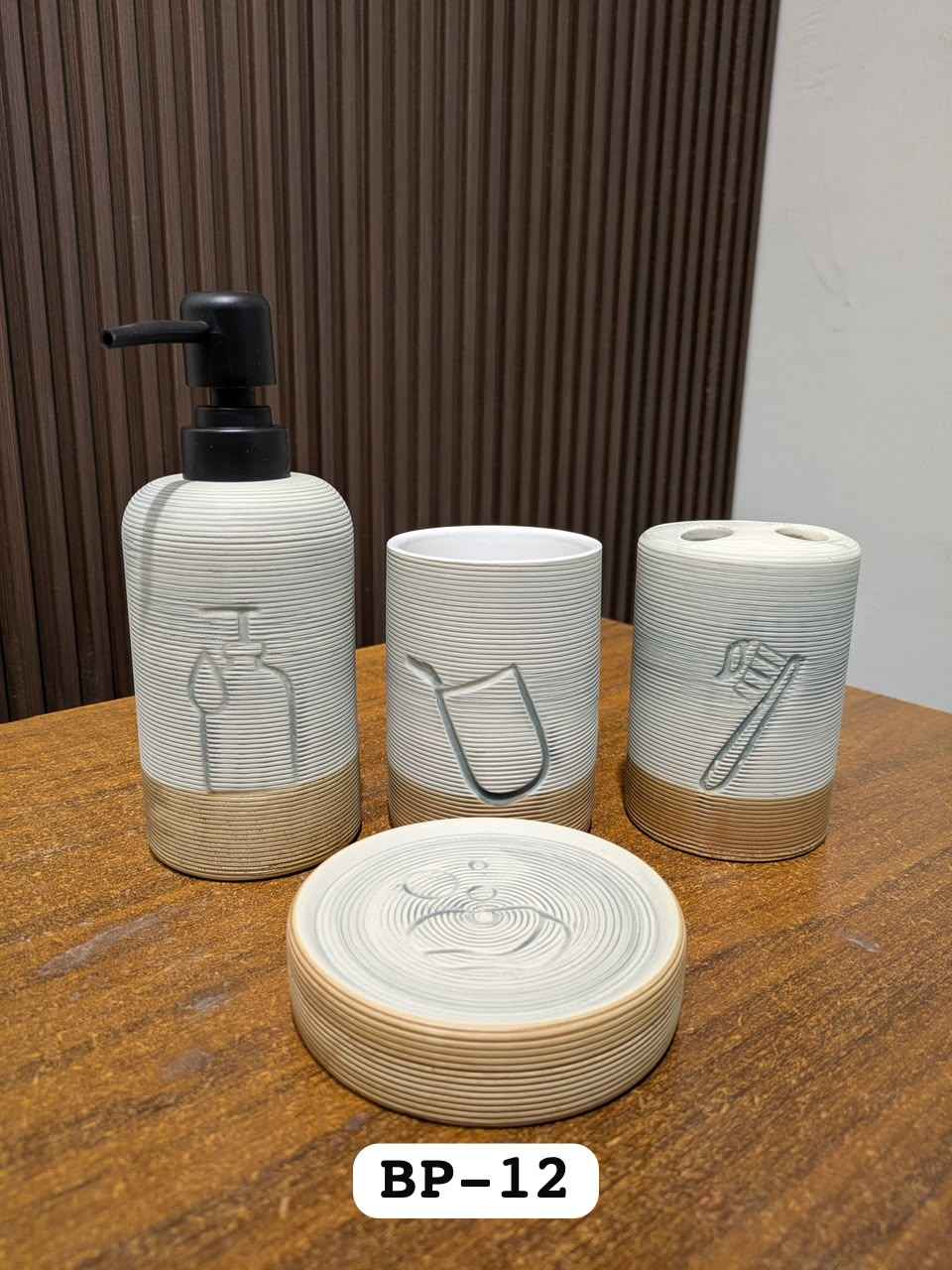 4pcs Ceramic Premium Bathroom Accessories Set