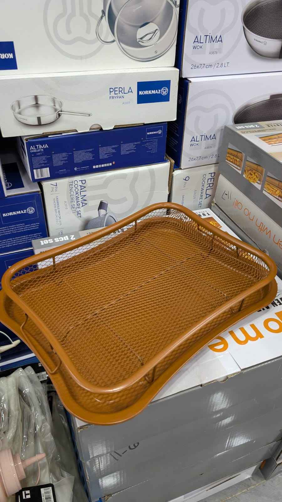 Stylish Metal Mesh Serving & Crisper Tray