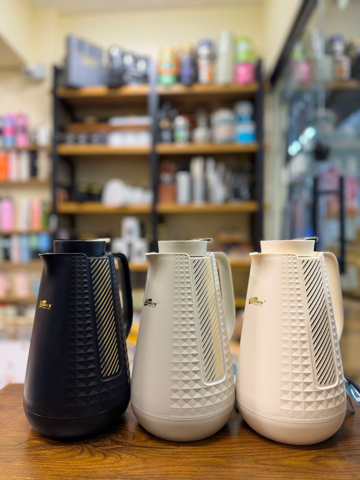 Modern Geometric Thermal Vacuum Flask Jug Collection