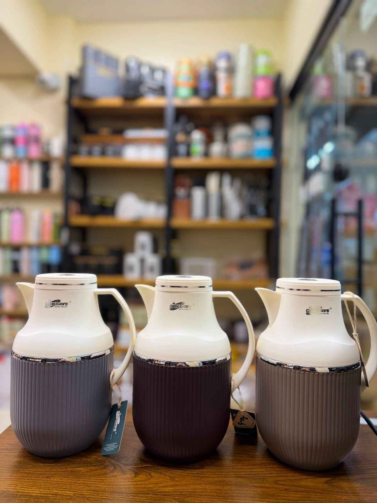 Two-Tone Ribbed Thermal Vacuum Flask Jug Collection