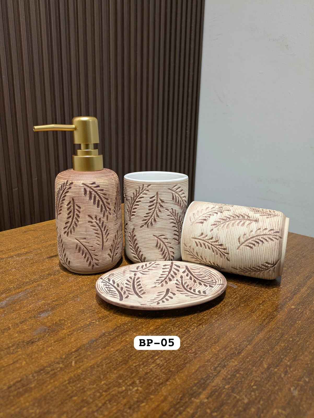 Ceramic 4Pcs Bathroom Set